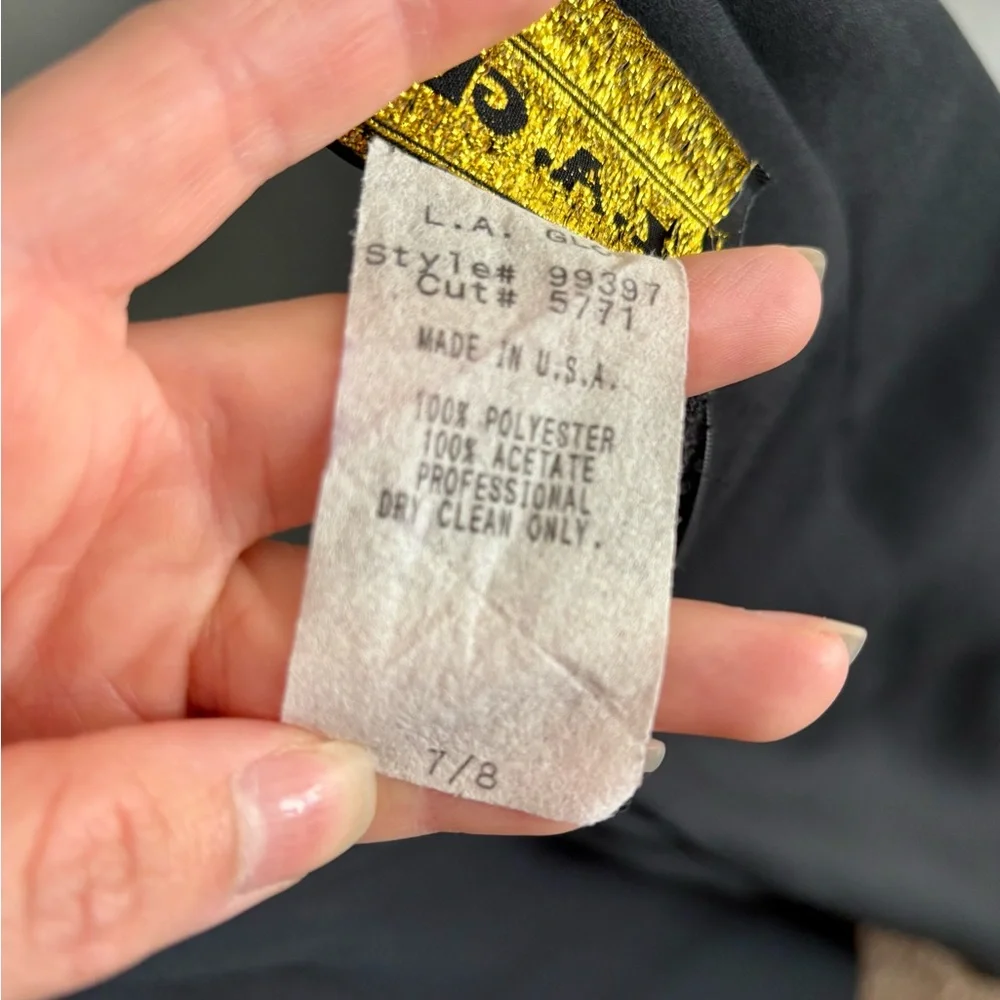 Elegant Black Evening Dress - Picture 8 of 13